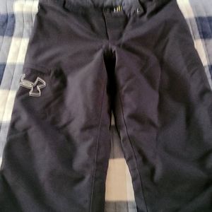 Under Armour youth medium ski snow pants